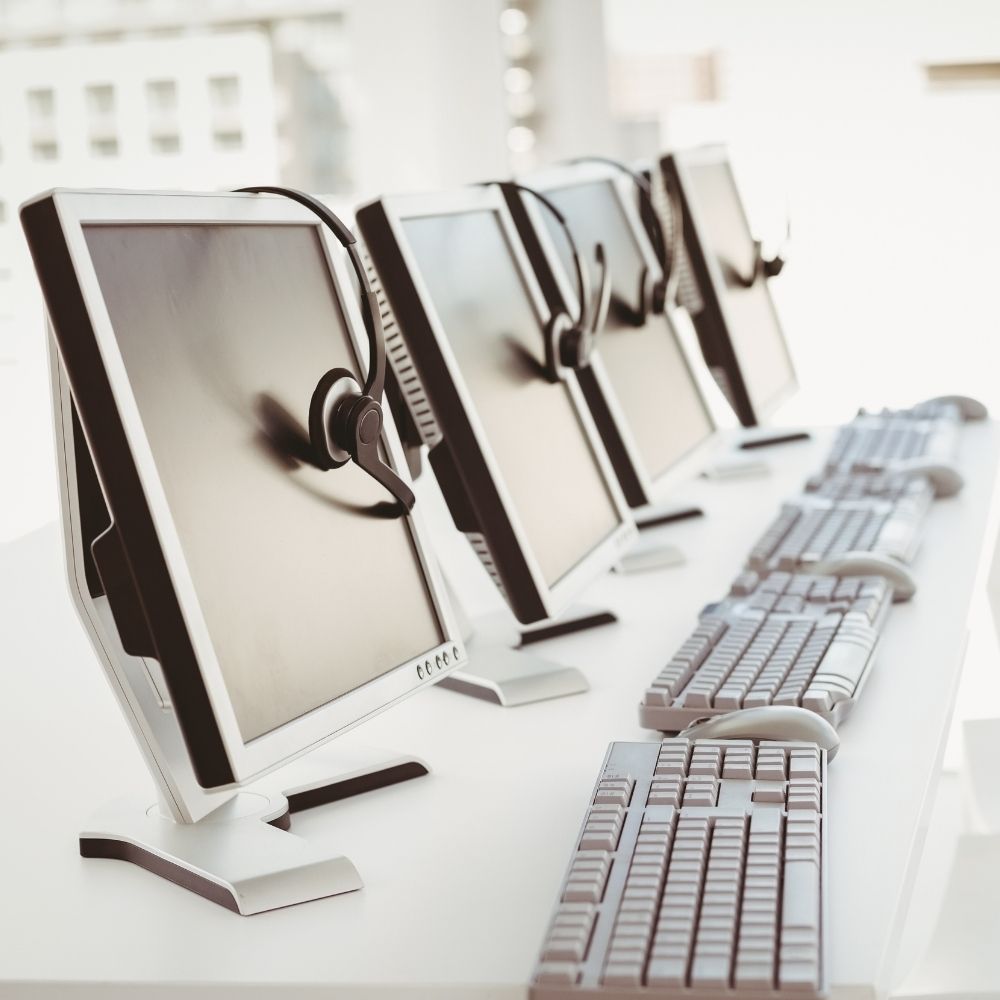 Call Center Performance Technology - Enhancing Efficiency and Service with the Latest Tools